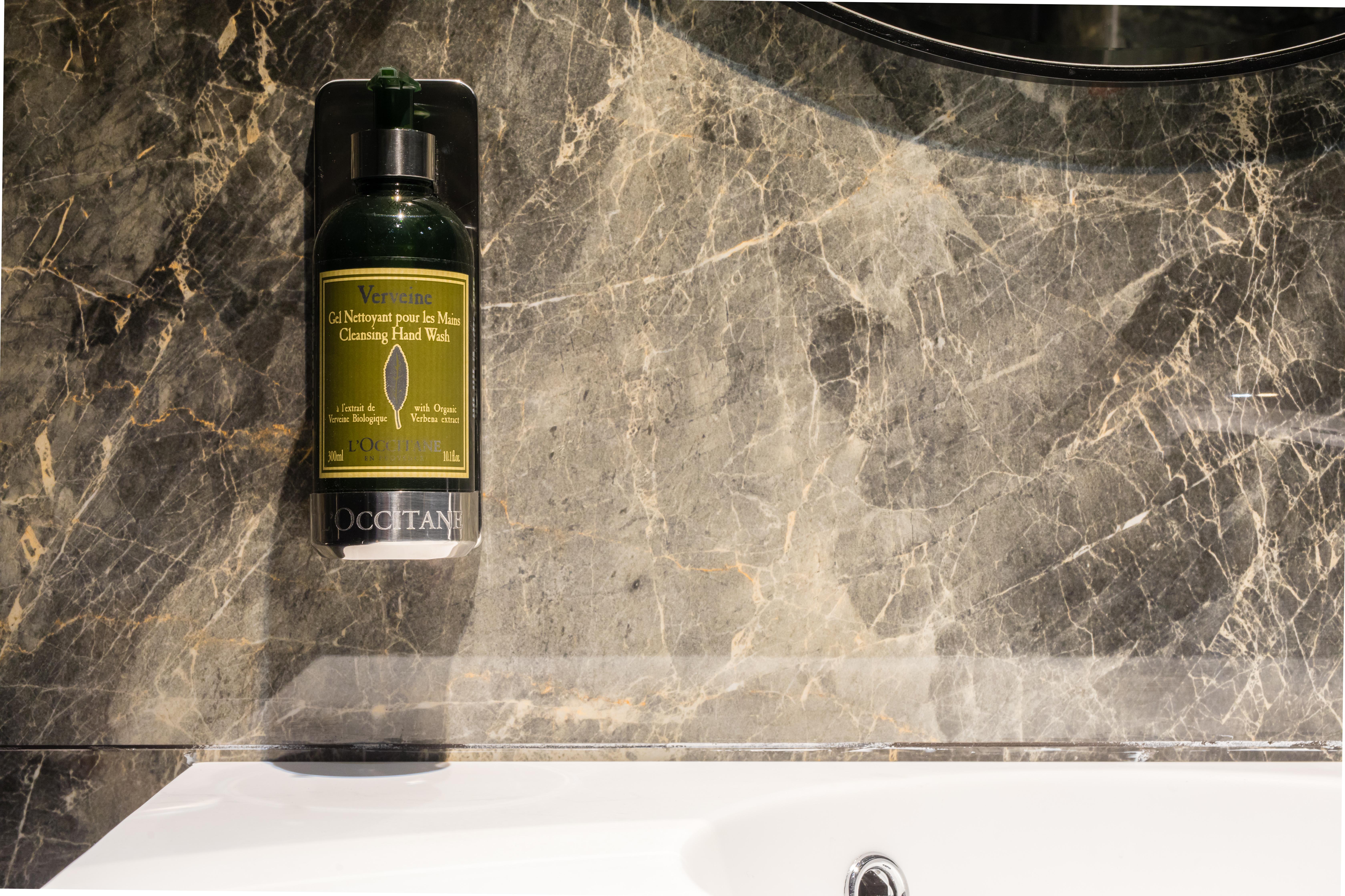 Harmon House - Hotel & Spa Saint-Gilles Bagian luar foto